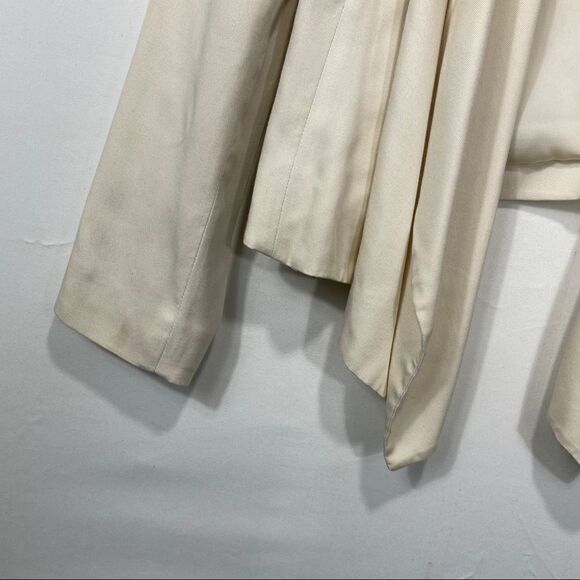 H&M Cream Ruffled Cardigan - Picture 6 of 15